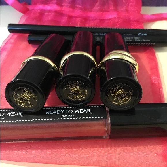 Ready To Wear 6 Piece Lip Set! New - Picture 5 of 12